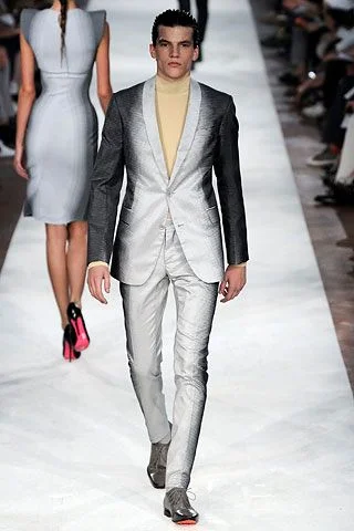 Look 19